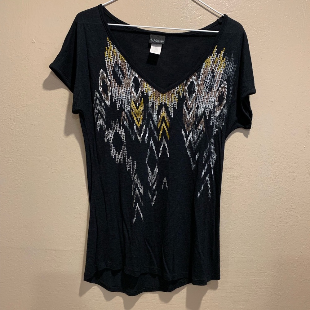 Buckle V Neck
